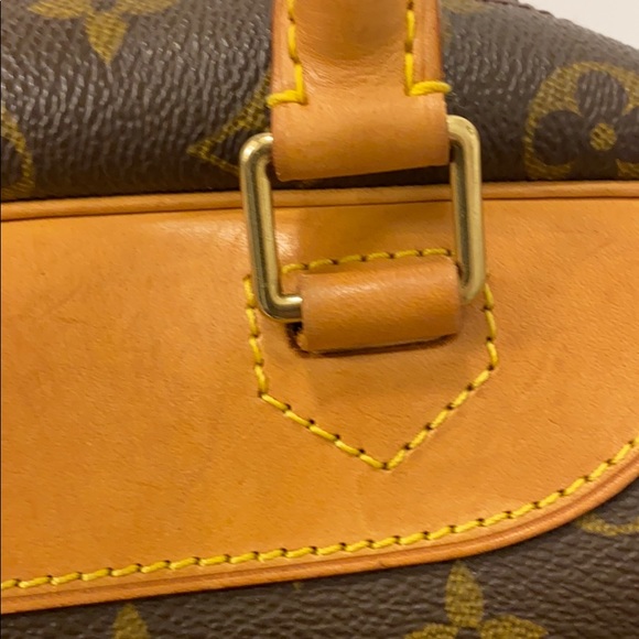 ⭐️SOLD⭐️Louis Vuitton Deauville - Picture 6 of 15